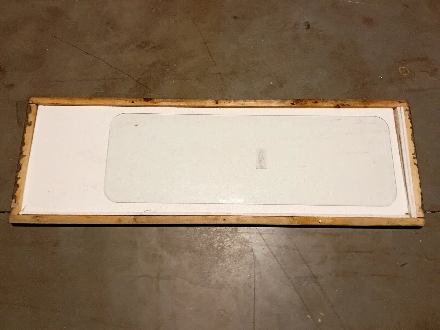 Windshield PC1800 Right Side No. 2