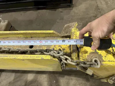 144" WIDE HYDRAULIC CLAMPING FIT-UP TACKING PRESS, FOR WELDING I-BEAMS: STOCK #19478