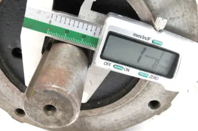 USED RELIANCE ELECTRIC B14H1062N-FX MOTOR 4HP 2000RPM 140C