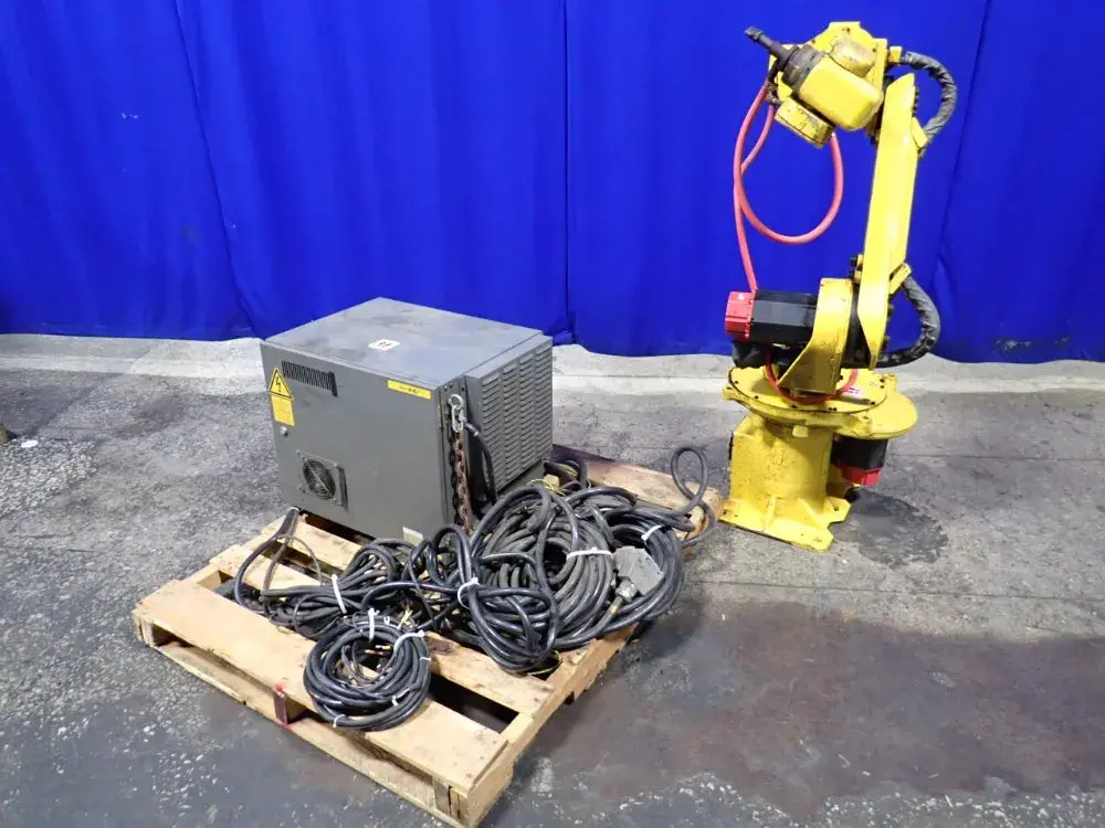 USED 2001 FANUC M6I