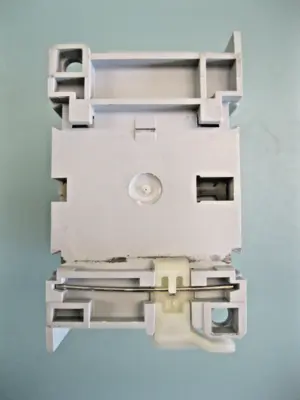USED Allen-Bradley 104-C09ZJ22