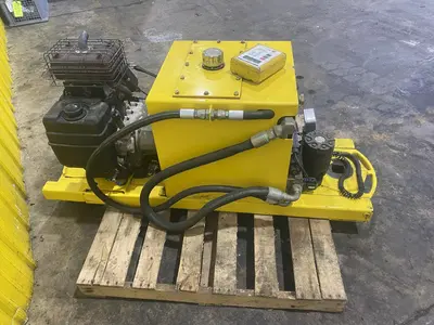 6"-60" WACHS MODEL #TM-7 PORTABLE / TRUCK-MOUNTED HYDRAULIC VALVE TURNER & KOHLER GENERATOR: STOCK #18772