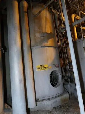 USED APACHE STAINLESS TANK