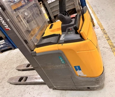 USED 2018 JUNGHEINRICH ERC 214