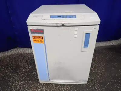 USED 2017 THERMO FISHER SCIENTIFIC 7402