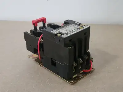 USED SQUARE D 8536SCG3V02S