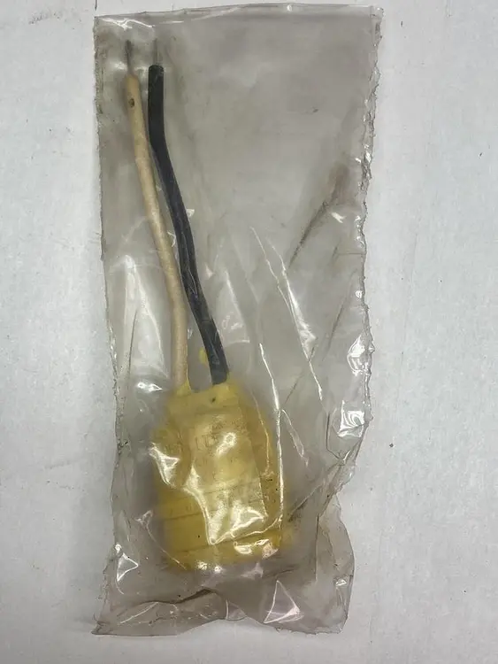 Used WOODHEAD 600W-660V Misc Electrical & Power Parts | Surplus Asset Holdings #1216947