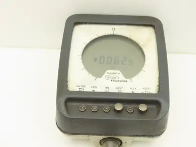 Mahr Federal 2033101 Maxum III Digital Comparator Indicator Gage