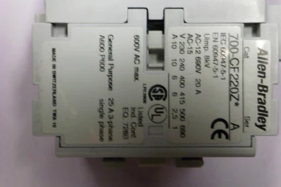 USED ALLEN ALLEN BRADLEY 700-CF220Z*