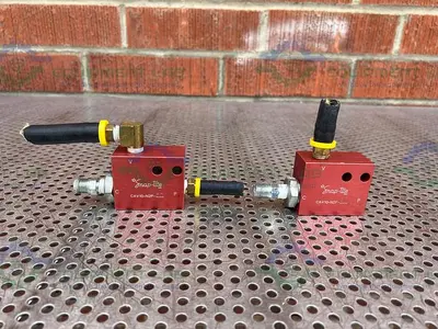 USED SNAP TITE CAV10-N2P-60 CHECK VALVE BLOCK