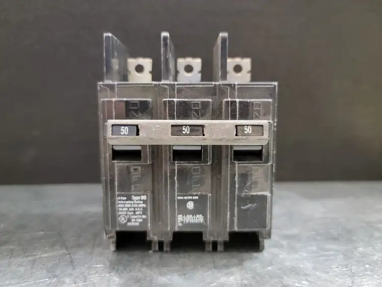 Used SIEMENS BQ3B050 Switchgears British Columbia CA | Lenmark #243913