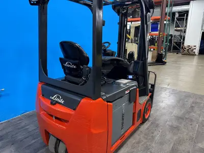 Used 2019 LINDE E18 3-Wheel Stand up Electric Counterbalance Forklifts Minnesota US | Birnstengel Equipment #1550223