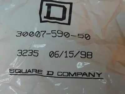NEW SQUARE D 9423-M9L