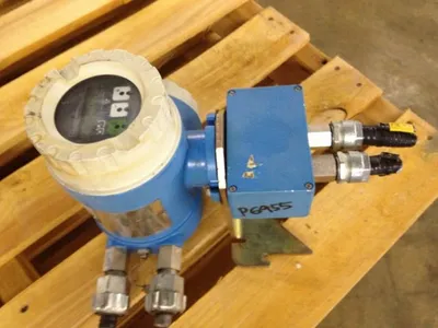 USED Endress Hausser 33FT1F-MD1FD11F21A
