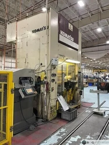 Used 1995 KOMATSU PRESS E2M-300 SSDC PRESS Straight Side Presses Michigan US | S & G Press and Machinery Sales #1283675