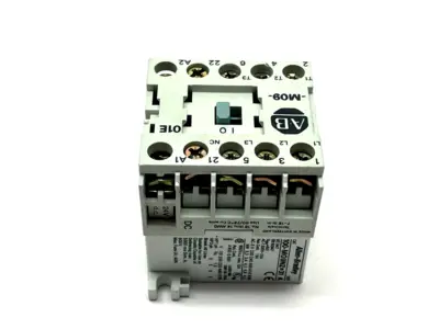 Allen Bradley 100-M09NZ2431 Ser. A Contactor - Used