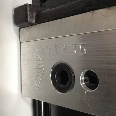 USED DESTACO 994MAL-046M-90A-97-33-DS