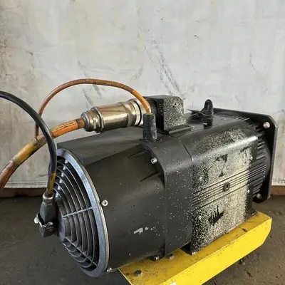 Rexroth R911309450 Servo Induction Motor MAD130B-0100-SA-S0-BQ0-35-V1 #HP104