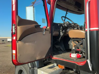 Used 2006 MACK CV700 Conventional trucks Michigan US | Miedema Asset Management Group #1335816