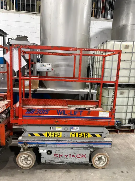 Used 1993 SKYJACK M3015 Misc Industrial Equipment Ontario CA | Aucto #715470