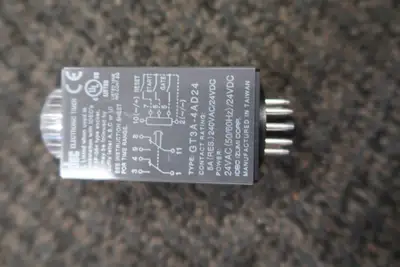 NEW IDEC GT3A-4AD24