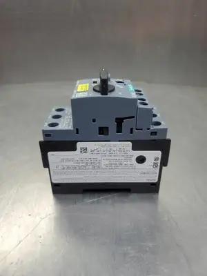 USED Siemens Sirius 3RV2011-1DA10 Circuit Breaker w/3RV2921-1M Module