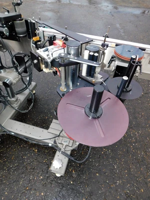 USED CCL WRAP AROUND LABLELER 5005 WA