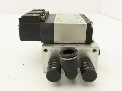 Koganei A180-4E1-83-PSL Pneumatic Solenoid Valve 4-Station Manifold 24VDC