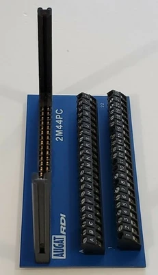 USED AUGAT 2M44PC