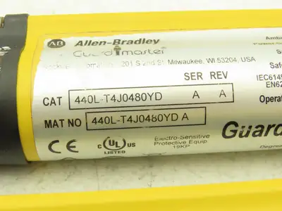 Allen Bradley 440L-P4J0480YD Light Curtain Guardmaster Receiver/Transmitter Set