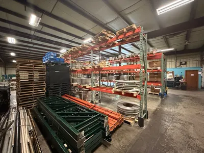 GLOBAL INDUSTRIAL 24” Deep x 10’ tall x 92” Storage Racks & Totes | Global Machine Brokers, LLC (1)