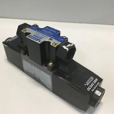 USED VICKERS DG4V36CMP7H750