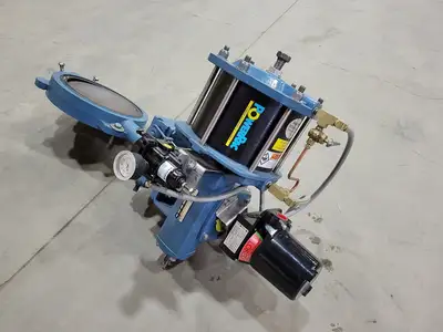 USED DEZURIK R2