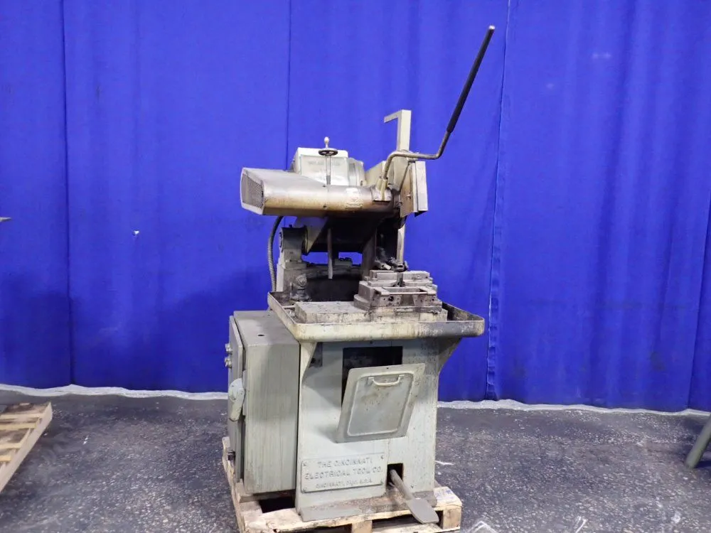 Used THE CINCINNATI ELECTRICAL TOOL CO _UNKNOWN_ Abrasive & Friction Saws Ohio US | HGR 24 #787003