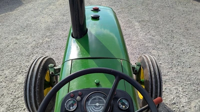 USED 1976 JOHN DEERE 2040