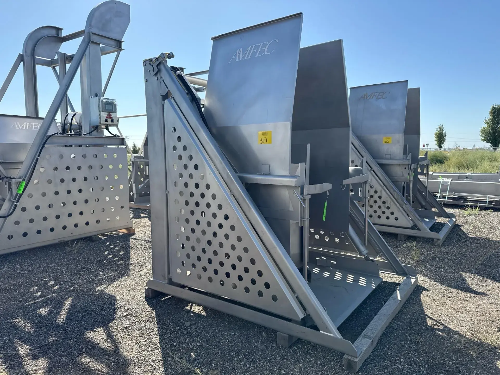 New | in-Stock AMFEC 15C Bin Dumpers Illinois US | M&M Equipment Corp. #1498428