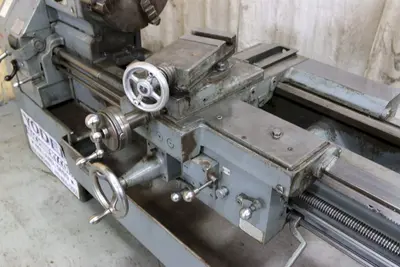 19"/28" X 60" LEBLOND GAP BED ENGINE LATHE