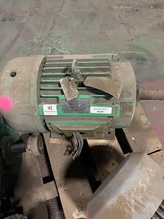 USED RELIANCE SQUIRREL CAGE