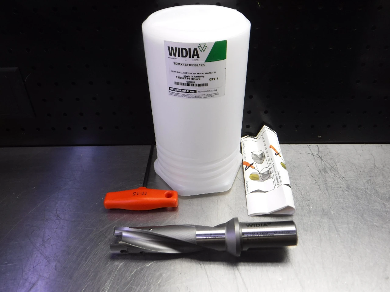 Widia 1.2205" 2 Flute Coolant Thru Indexable Drill TDMX1221R3SL125 (LOC3017B)