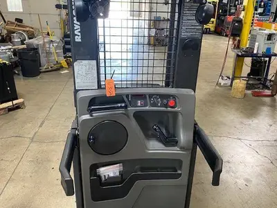 Used 2015 RAYMOND 540OPC30TT Misc Forklifts Illinois US | Somerset Equipment Sales #1567931