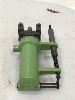 USED ARBURG 28-8-89