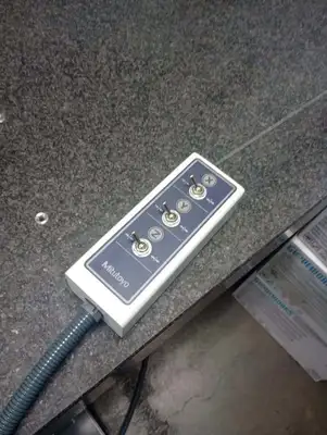 2013 MITUTOYO CRYSTA-PLUS M7106 Coordinate Measuring Machines | Asset Exchange Corporation (4)
