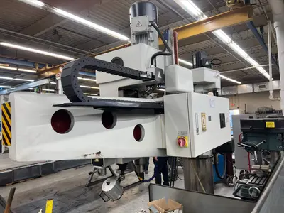 USED 2014 KNUTH R60V