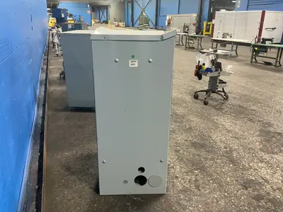 USED 2003 EATON V48M28T22L