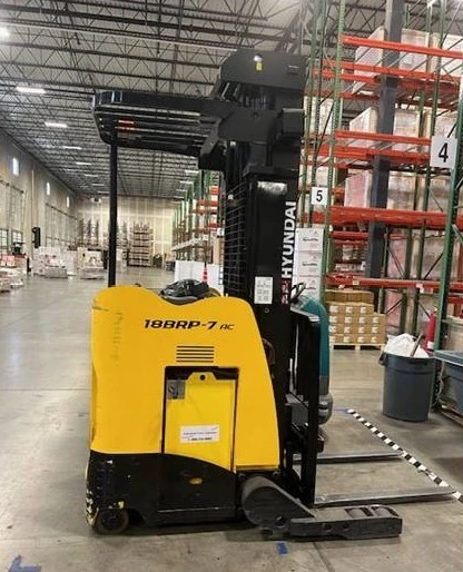 Used 2012 HYUNDAI 18BRP-7 Reach Trucks Colorado US | Discount Forklift #387172