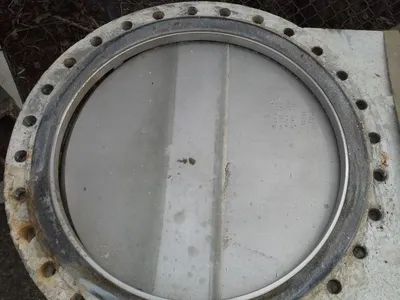 Trueline TL 30" knife gate valve with actuator