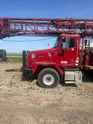 USED 2002 INGERSOLL RAND TH60 TRUCK