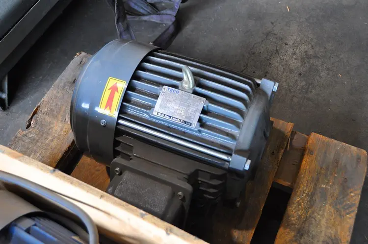 Used ZM TECO MOTOR 5,5 KW Parts | Apt International N.V #364493