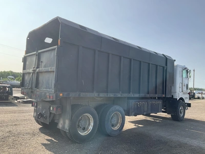 Used 2006 PETERBILT 362 Dump trucks Michigan US | Miedema Asset Management Group #1321340