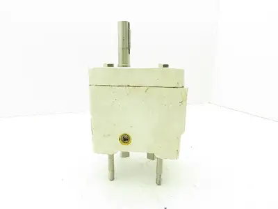 SPX APV R0 R-Series Sanitary Positive Displacement Pump Head 2-Lobe 2.5 GPM